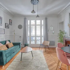Splendide à 10 Min De Bastille Appartement